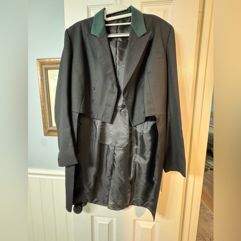 Pytchley Shadbelly Riding Coat Size 38”